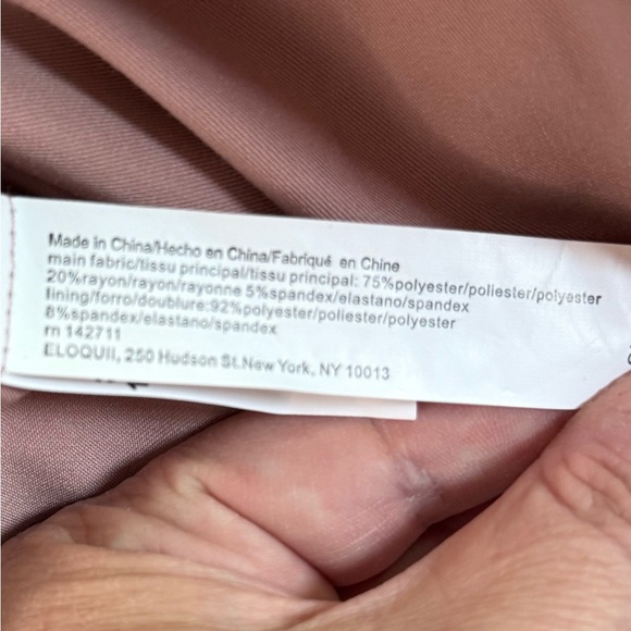 Eloquii NWT Twist Front Dress in Blush Neutral, Long Sleeve and Stretchy, sz 18 - Picture 11 of 11